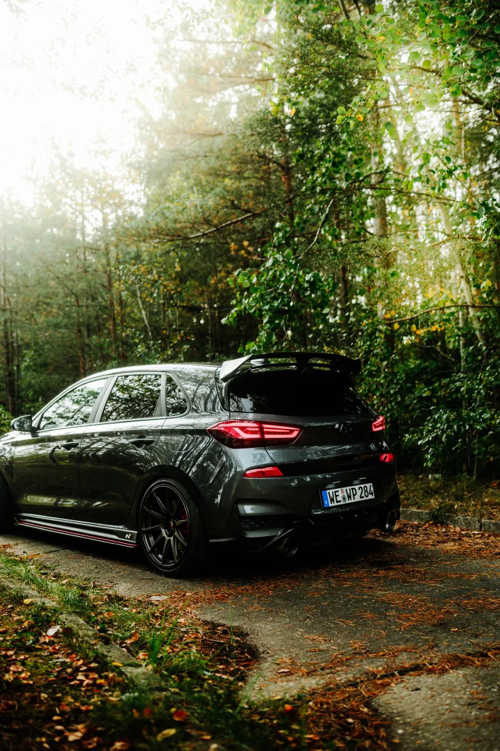 Hyundai i30N mit JR Wheels JR11 Hyper Grey
