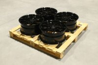 Set of SL01 18x8 ET40 5x114,3 Gloss Black